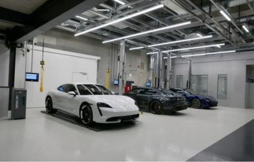 2月中國(guó)汽車銷量暴跌與特斯拉FSD策略調(diào)整 行業(yè)寒冬下的用戶焦慮